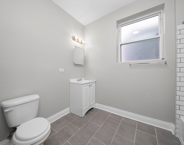 6833 S Merrill Avenue - Photo Thumbnail 9