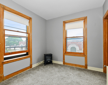 620 E 112th Street - Photo Thumbnail 13