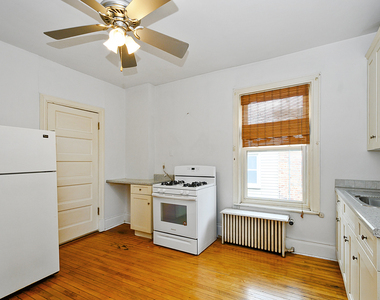 620 E 112th Street - Photo Thumbnail 9