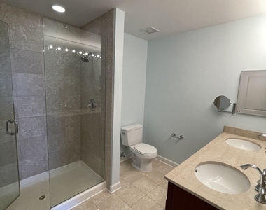 100 E 14th Street - Photo Thumbnail 17