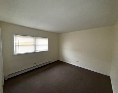 5720 East Avenue - Photo Thumbnail 4