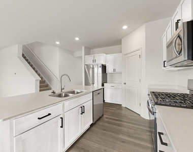 13713 S Sanibel Street - Photo Thumbnail 21