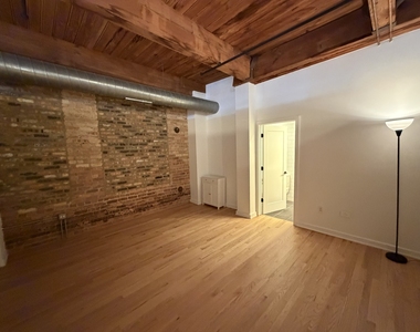 1500 W Monroe Street - Photo Thumbnail 5