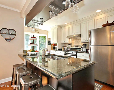 3207 Illinois Road - Photo Thumbnail 3