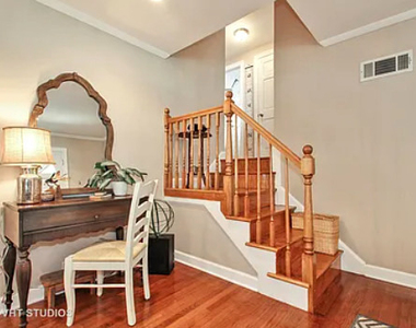 3207 Illinois Road - Photo Thumbnail 1