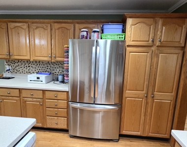 276 Continental Lane - Photo Thumbnail 9