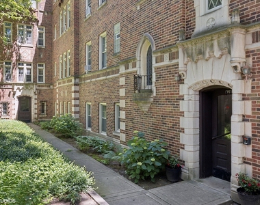 70 Pine Avenue - Photo Thumbnail 2