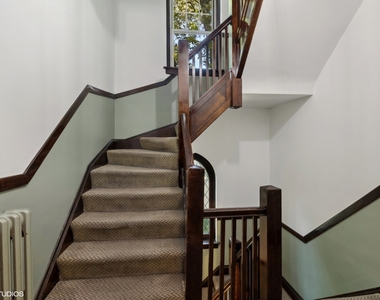 70 Pine Avenue - Photo Thumbnail 14