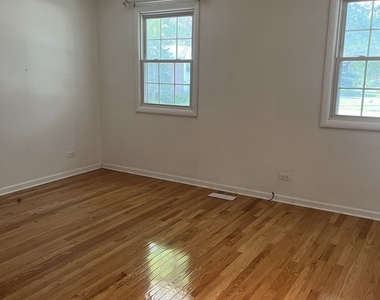 3069 Plum Island Drive - Photo Thumbnail 5