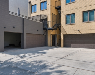 2223 W Wabansia Avenue - Photo Thumbnail 21