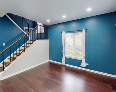 2529 Stonybrook Drive - Photo Thumbnail 1