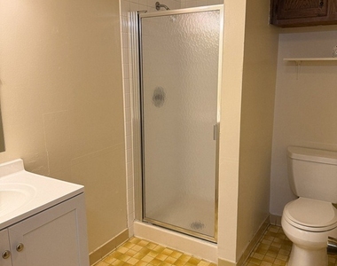 116 N 6th Street - Photo Thumbnail 8