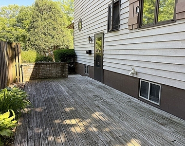 116 N 6th Street - Photo Thumbnail 2
