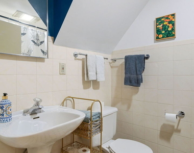 1512 Mulford Street - Photo Thumbnail 12