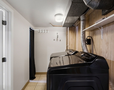 1512 Mulford Street - Photo Thumbnail 13