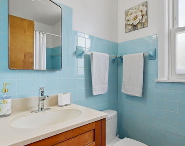 1512 Mulford Street - Photo Thumbnail 7