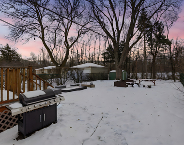 1512 Mulford Street - Photo Thumbnail 14