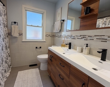 4605 Prairie Avenue - Photo Thumbnail 14