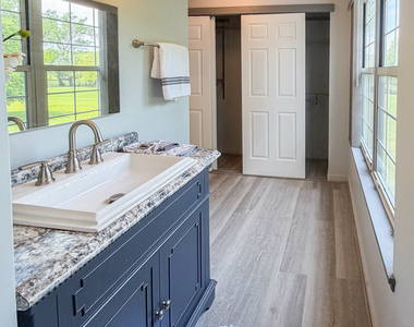 939 Chase Court - Photo Thumbnail 9