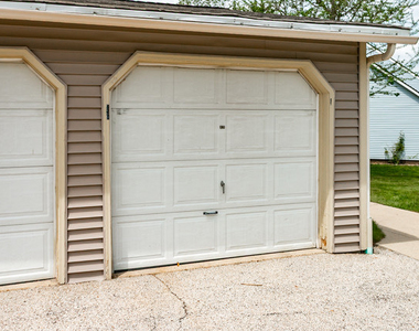 939 Chase Court - Photo Thumbnail 21