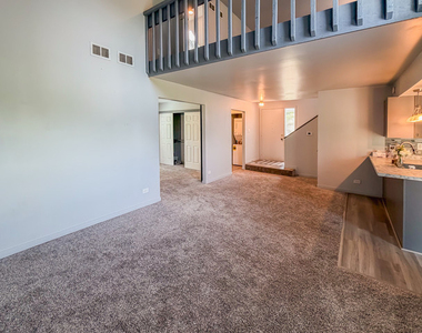 939 Chase Court - Photo Thumbnail 3