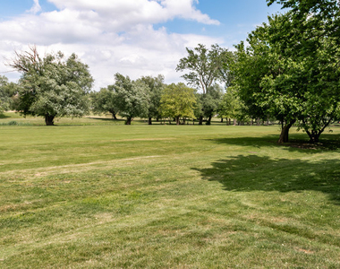 939 Chase Court - Photo Thumbnail 19
