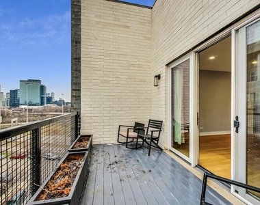 650 N Morgan Street - Photo Thumbnail 17