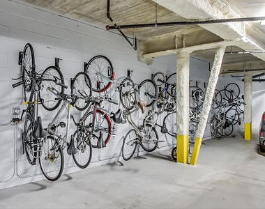 650 N Morgan Street - Photo Thumbnail 21