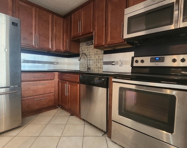 405 N Wabash Avenue - Photo Thumbnail 8