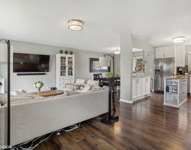 753 Magnolia Circle - Photo Thumbnail 5
