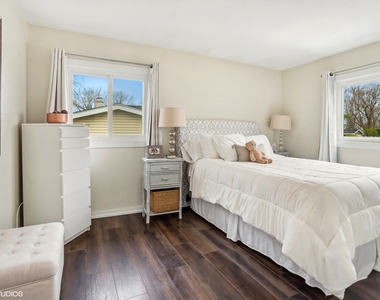 753 Magnolia Circle - Photo Thumbnail 10