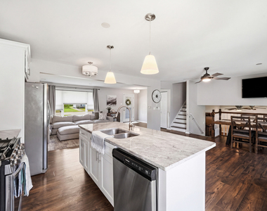 16450 Cherry Hill Avenue - Photo Thumbnail 1