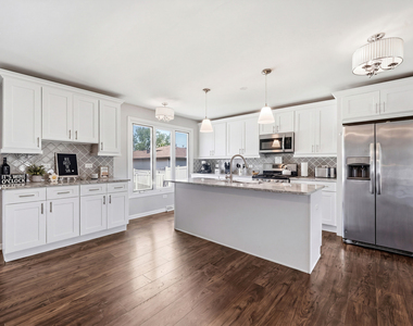 16450 Cherry Hill Avenue - Photo Thumbnail 15