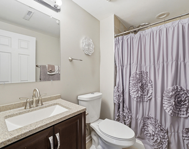 16450 Cherry Hill Avenue - Photo Thumbnail 8