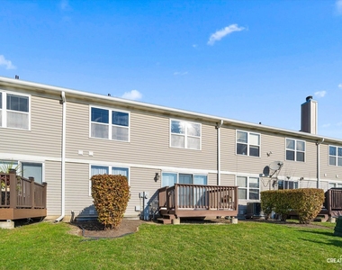 3126 Crystal Rock Road - Photo Thumbnail 15