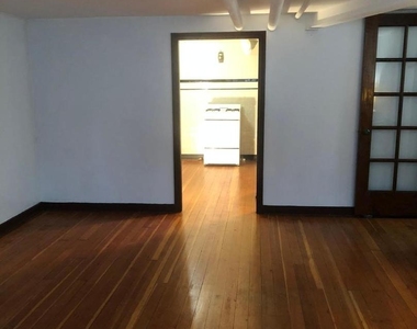 1814 Wesley Avenue - Photo Thumbnail 4