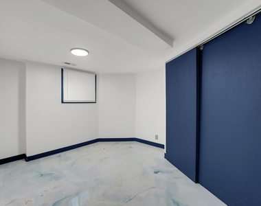 8140 S Paulina Street - Photo Thumbnail 7