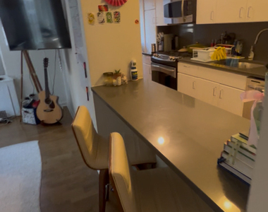 121 Madison Avenue - Photo Thumbnail 2