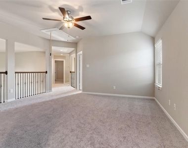 4207 Maple Glen Drive - Photo Thumbnail 18
