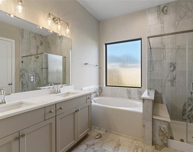 4207 Maple Glen Drive - Photo Thumbnail 24