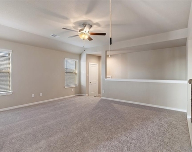 4207 Maple Glen Drive - Photo Thumbnail 19