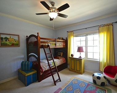 4142 Villanova Street - Photo Thumbnail 21