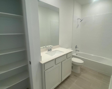 12638 Blue Catfish Lane - Photo Thumbnail 32