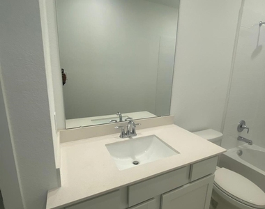 12638 Blue Catfish Lane - Photo Thumbnail 33