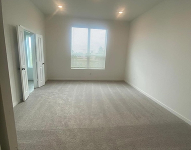 12638 Blue Catfish Lane - Photo Thumbnail 35