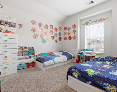 4429 Ibiza Lane - Photo Thumbnail 11
