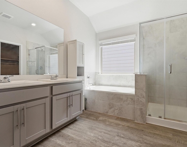 4429 Ibiza Lane - Photo Thumbnail 10