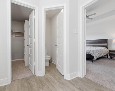 4429 Ibiza Lane - Photo Thumbnail 13