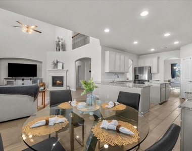 2417 Lake Mist Drive - Photo Thumbnail 12