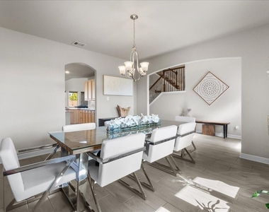 2417 Lake Mist Drive - Photo Thumbnail 7